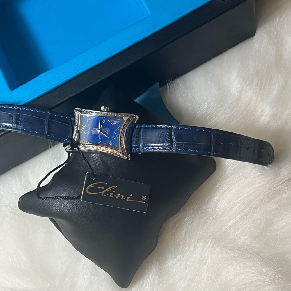 Elini Nazar Blue Lucky Hand Hamsa Steel
Diamond Quartz Watch on
Leather Strap💙 - Picture 6 of 16